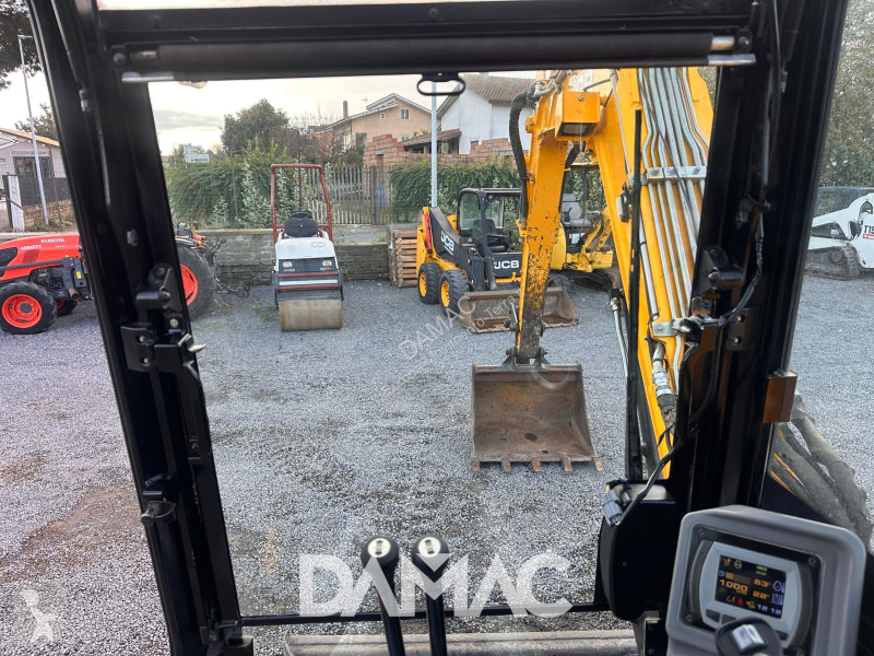 Excavator JCB 85Z-1