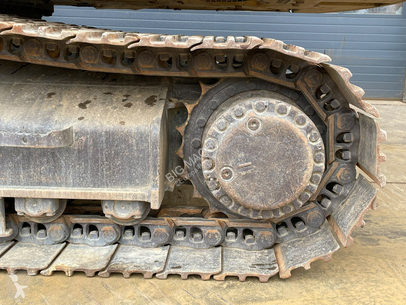 Excavator Caterpillar 07A