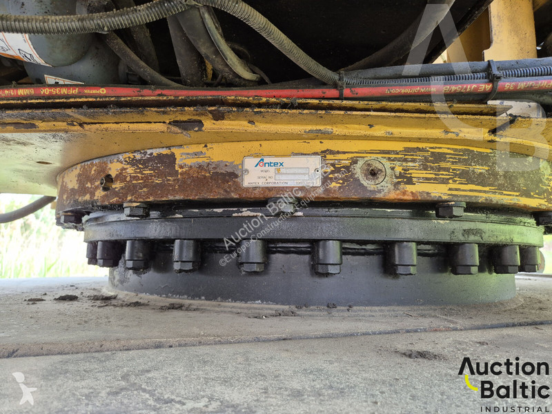 Excavator Caterpillar C