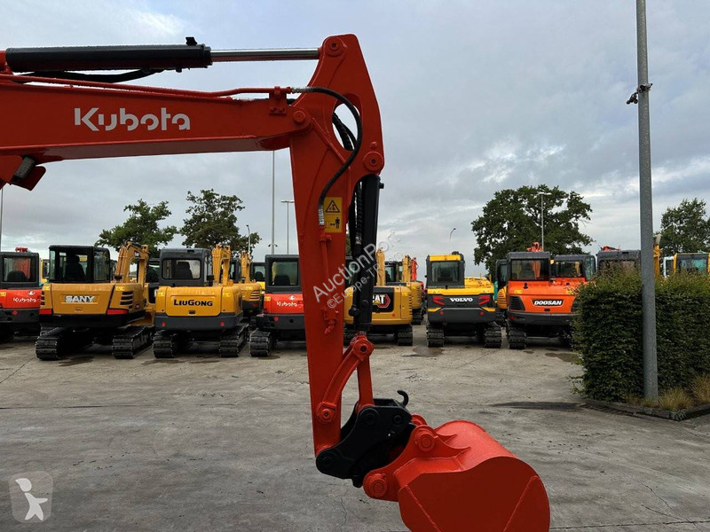Excavadora Kubota