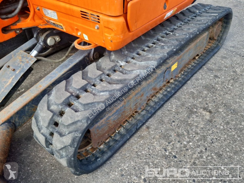 Багер Kubota U274