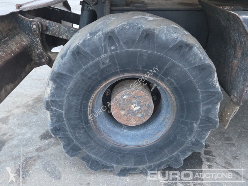 Екскаватор Komatsu