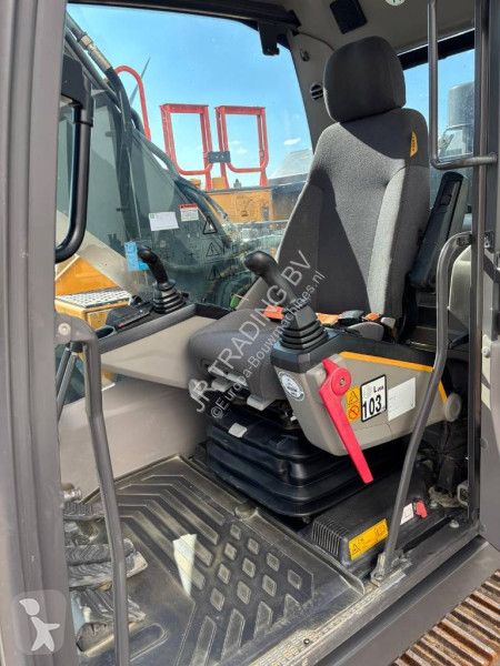 Excavadora Volvo 250 ENL (Two Buckets)