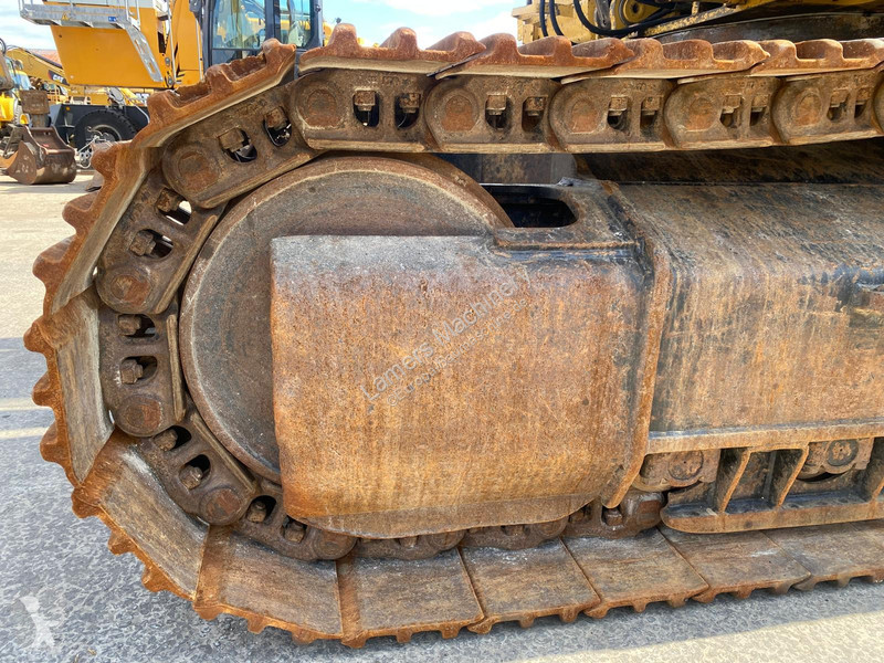 Excavadora Caterpillar