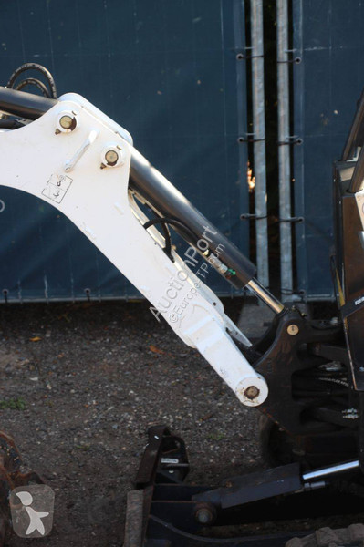 Багер Bobcat Z