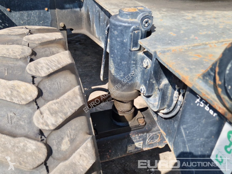 Excavadora Caterpillar C