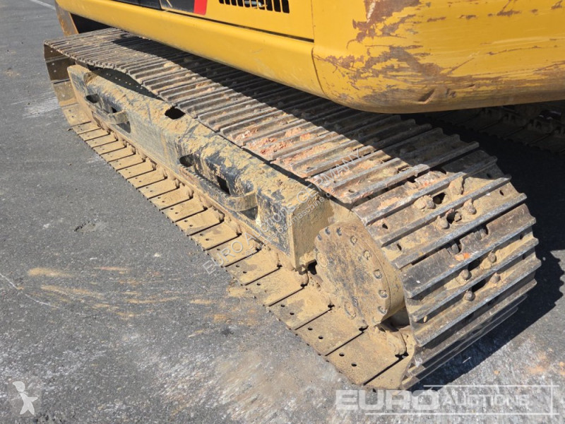 Excavadora Caterpillar GC
