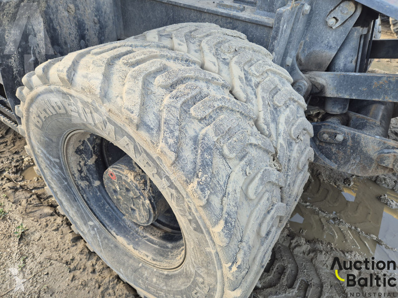 Pelle Komatsu PW148