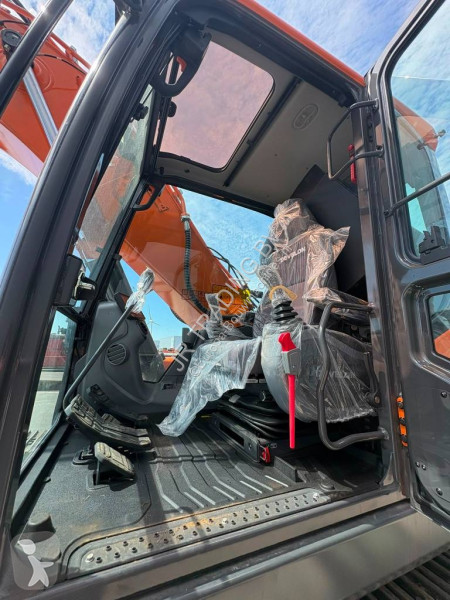 Pelle Doosan LC7M
