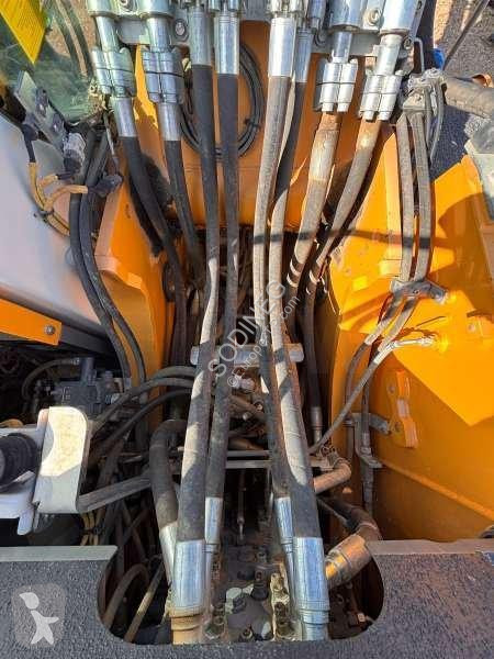 Екскаватор Liebherr R926