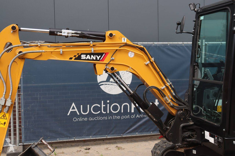 Екскаватор Sany SY26U