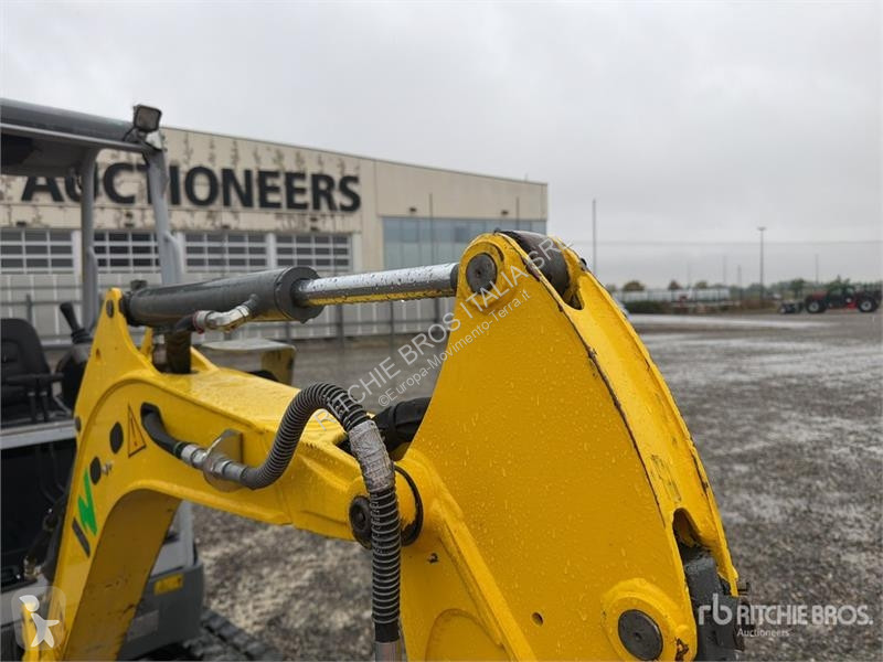 Екскаватор Wacker Neuson E