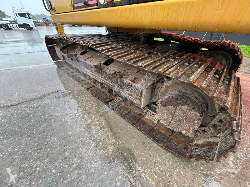 Екскаватор Caterpillar C AC