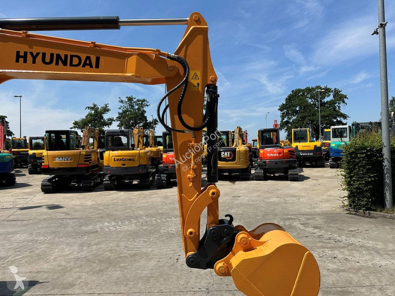 Екскаватор Hyundai R60VS