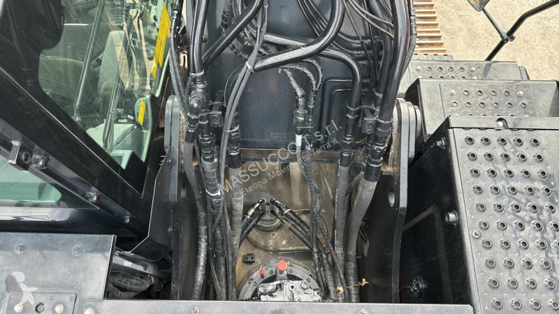 Екскаватор Hitachi 7