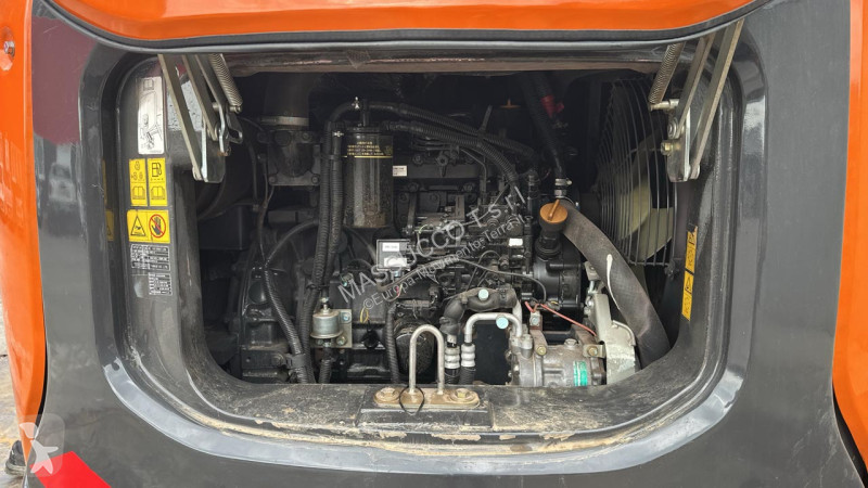 Екскаватор Hitachi ZX65USB-5 CLR