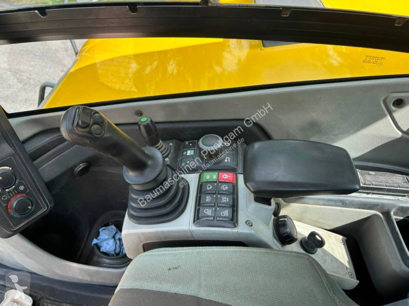 Екскаватор Wacker Neuson