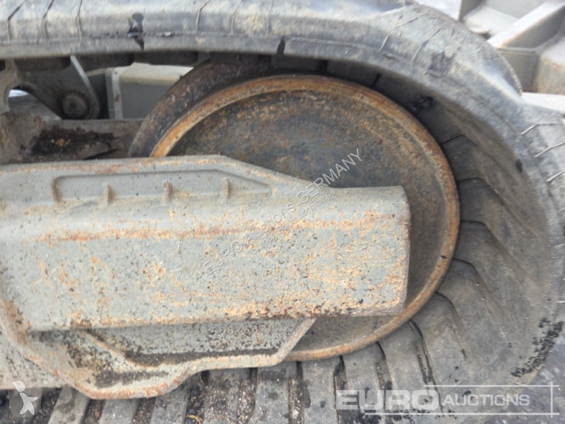 Екскаватор Volvo ECR25D