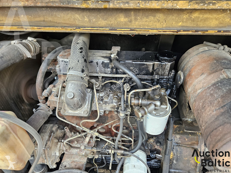 Екскаватор Volvo 233