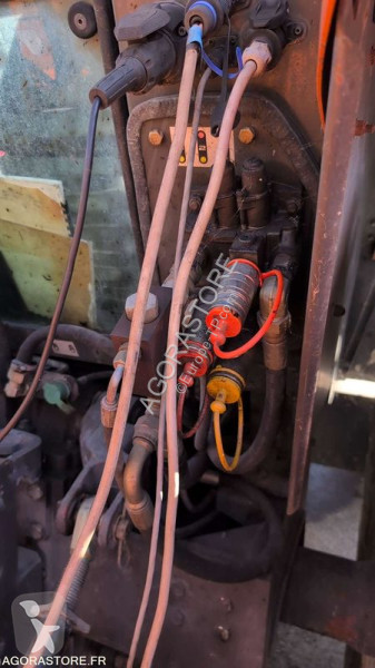 Renault DIVERS excavator