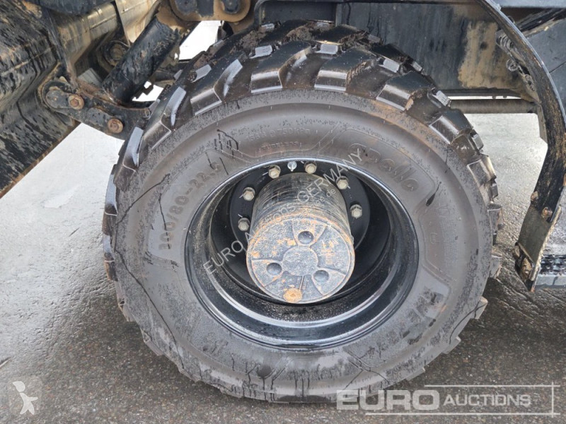 Kotrógép Caterpillar M320F