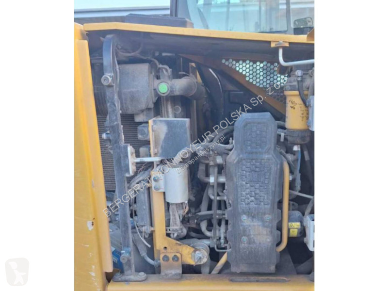 Escavadora Caterpillar 308 CR