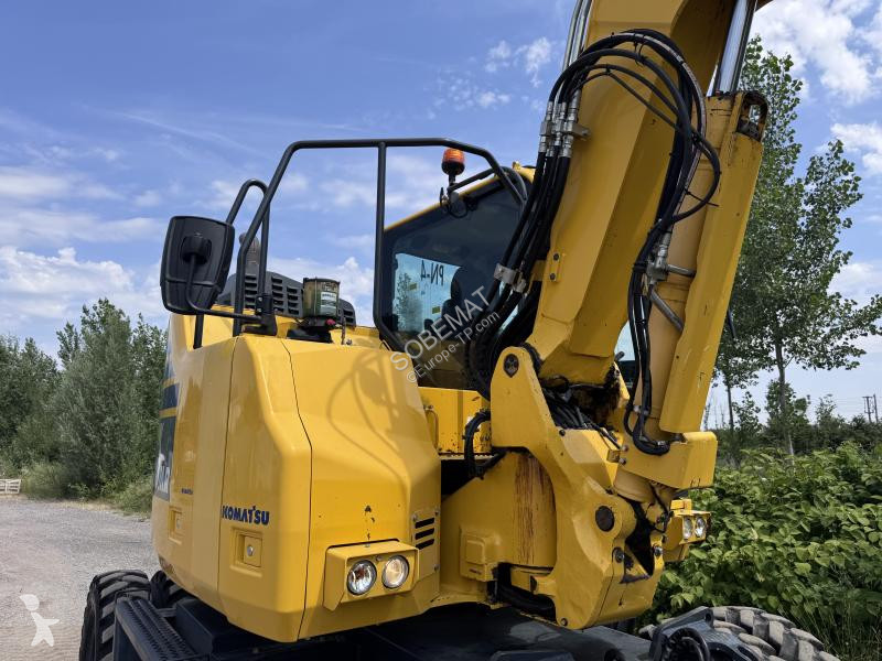 Escavadora Komatsu  PW118MR-11
