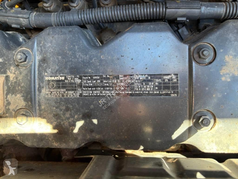 جرافة Komatsu USLC11