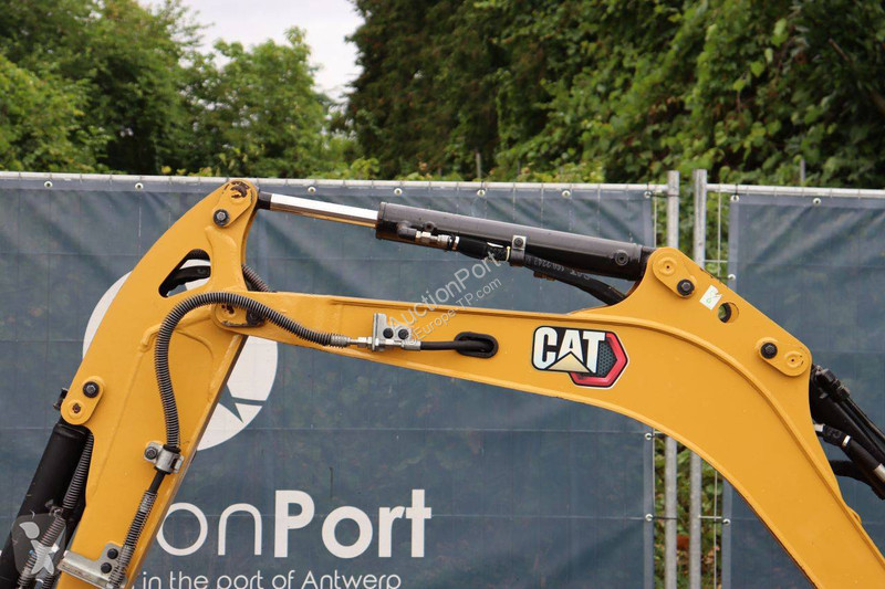 جرافة Caterpillar