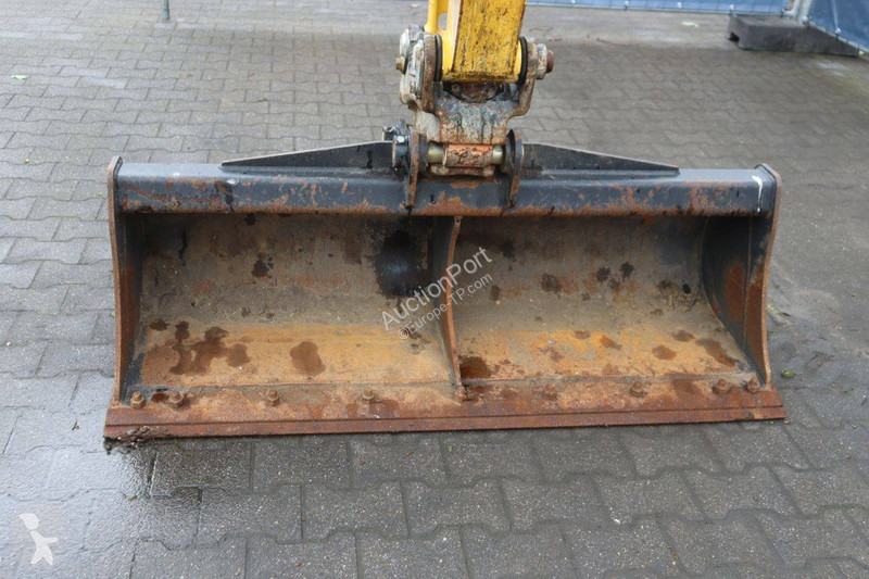 Excavadora Komatsu PC55MR-5E0
