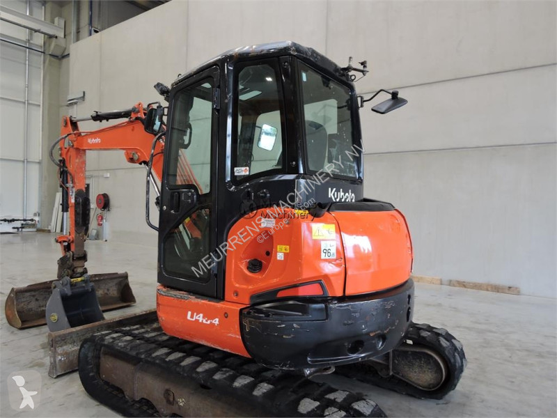 جرافة Kubota U48-4