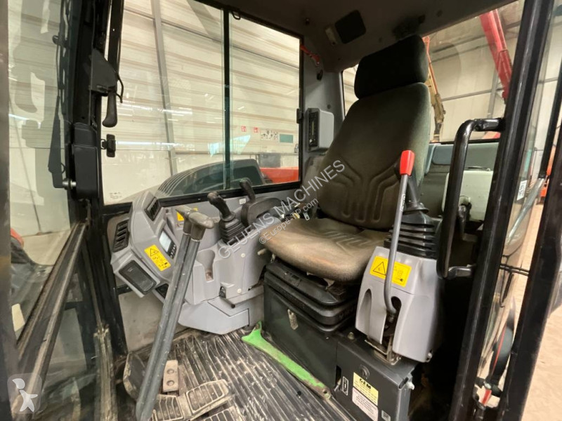 جرافة Kubota 0804 A 2