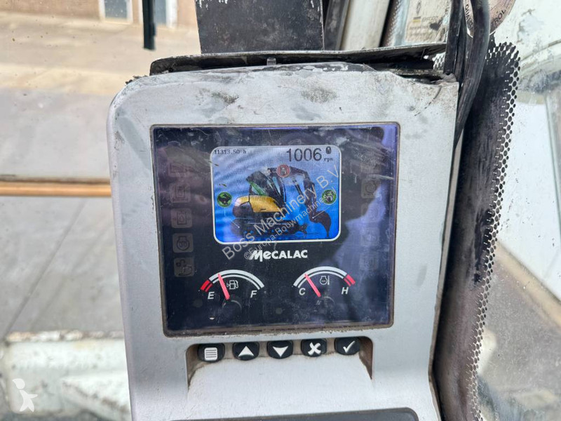 جرافة Mecalac - Many extra attachments! Auto Lube