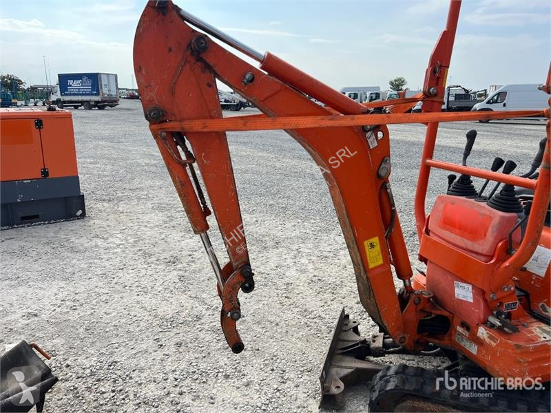 جرافة Kubota U103 VHG Mini Excavator (Inoperable)
