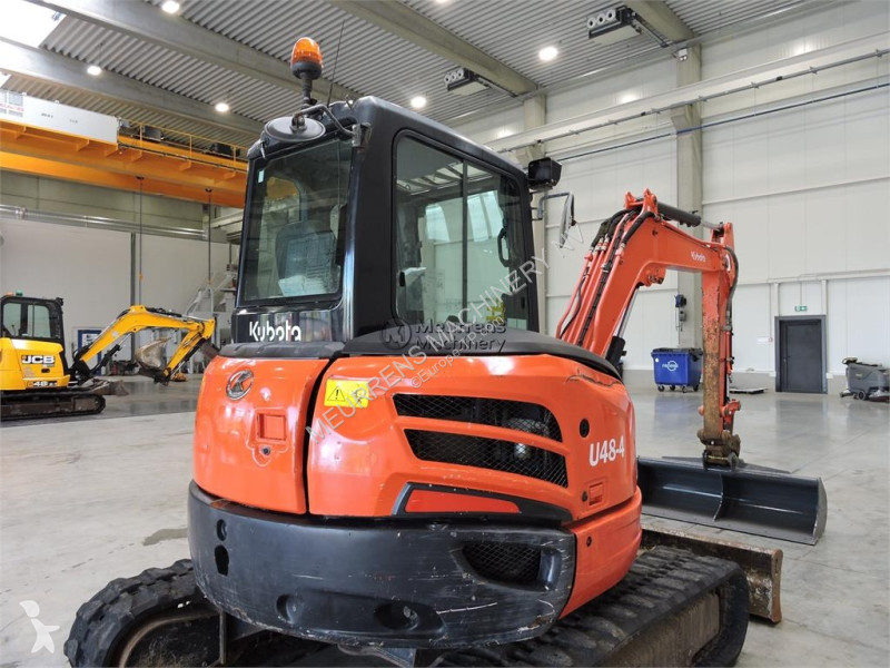 جرافة Kubota U48-4
