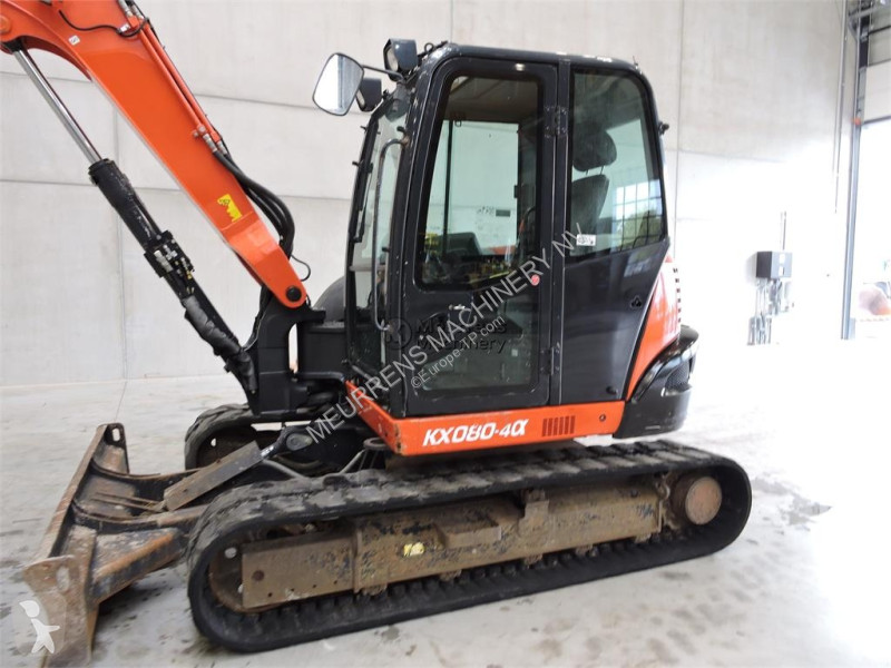 جرافة Kubota KX080-4