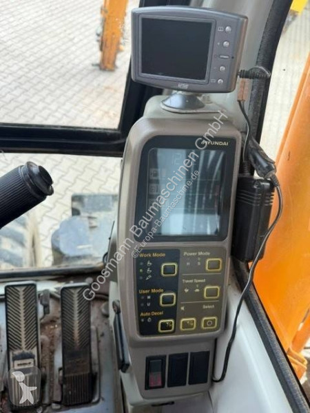 جرافة Hyundai Robex W7