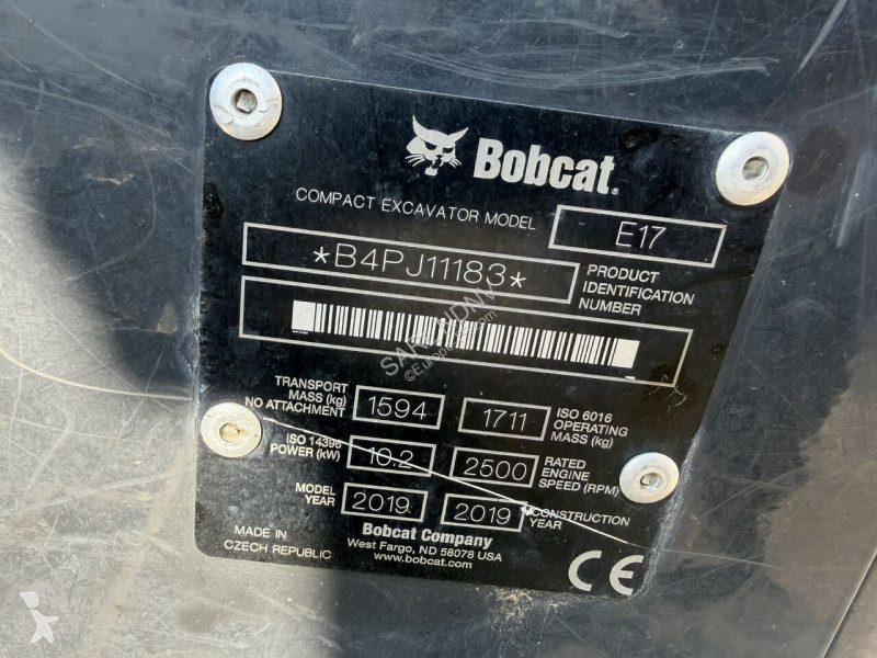 Skovel Bobcat E17