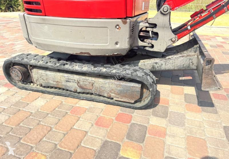 Skovel Bobcat E25 EM