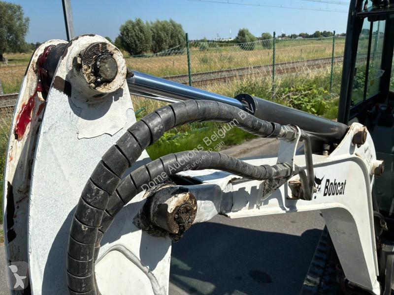 Pelle Bobcat E20Z
