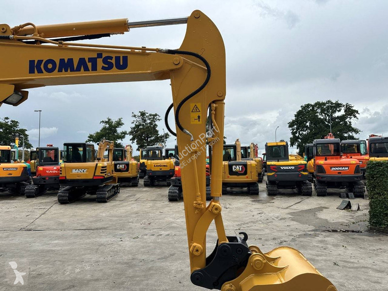 Skovel Komatsu 7