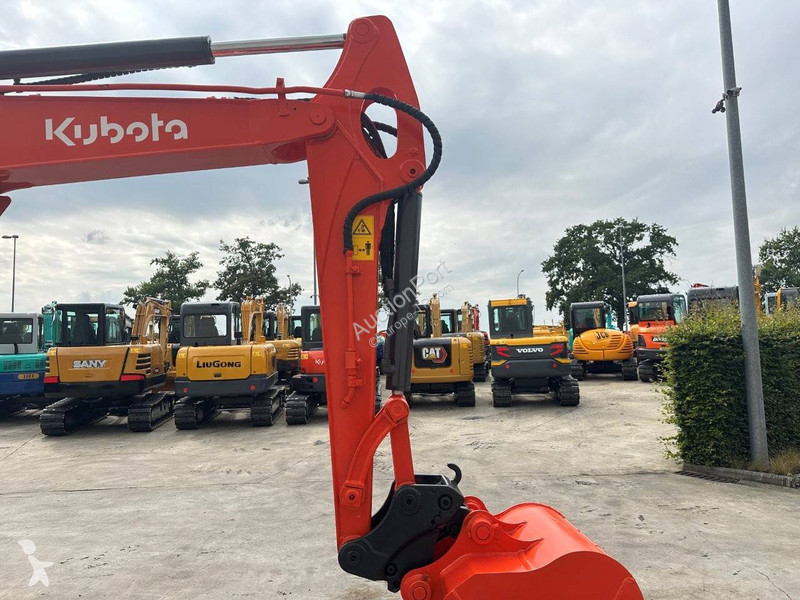 Skovel Kubota