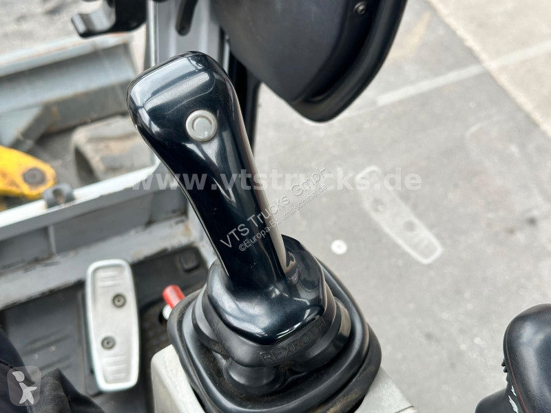 Excavator Wacker Neuson Wechsler + 2 Löffel/18...