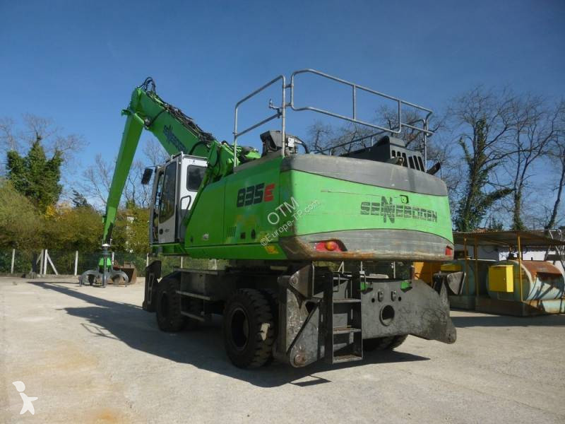 Excavadora Sennebogen 835 E