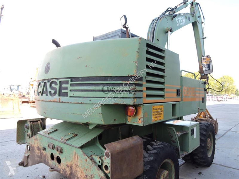 Excavadora Case