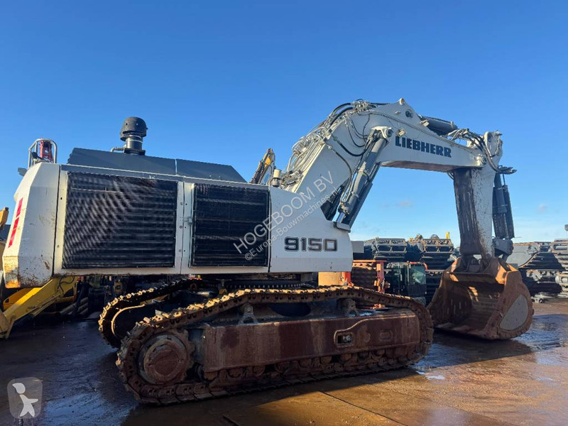 Escavadora Liebherr B