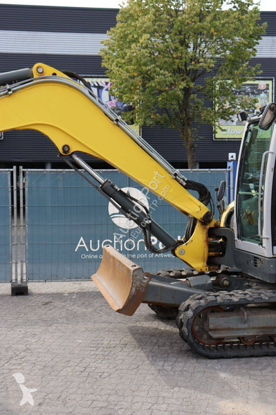 Pelle Neuson ET90