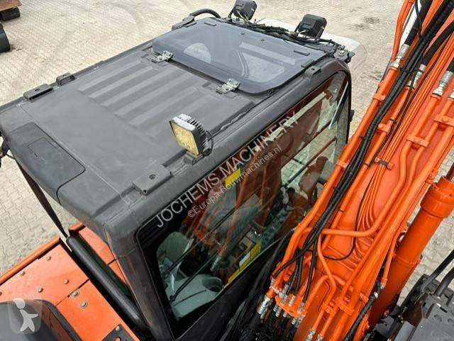 Pelle Hitachi 140 W-5