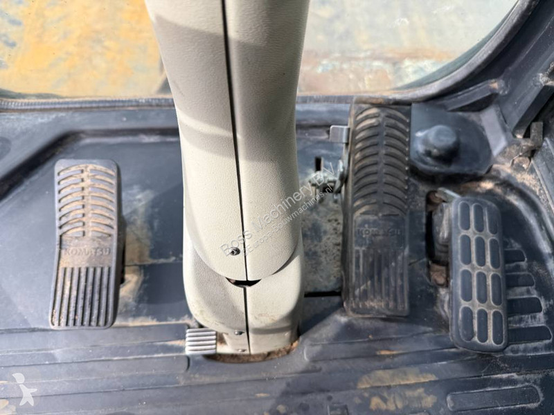 Pelle Komatsu - Triple Boom / Blade / Hammer Lines