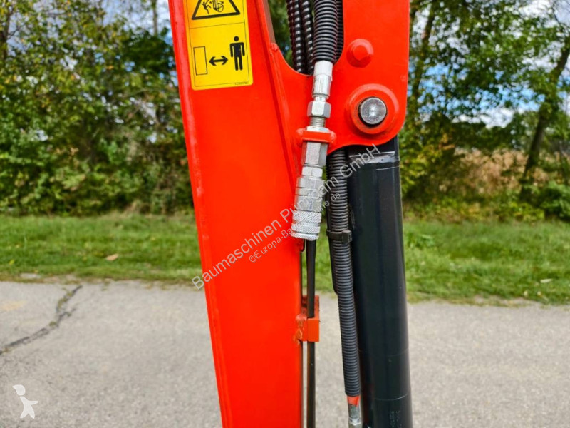 Pelle Kubota KX 018-4